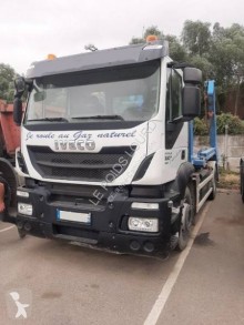 Kamión Iveco Stralis AD 190 S 33 P vozidlo s hákovým nosičom kontajnerov ojazdený
