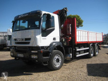 Iveco billenőkocsi alapozáshoz teherautó Trakker AD 260 T 33