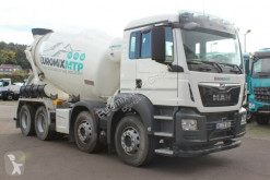 Camion béton toupie / Malaxeur MAN 32.420 / Euromix MTP EM9SL VORFÜHRWAGEN