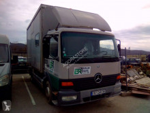Camion fourgon Mercedes Atego
