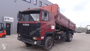 Camion benne Scania 111