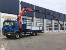 Камион Iveco Trakker платформа втора употреба