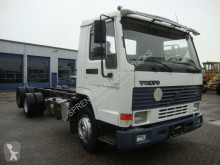Камион шаси Volvo FL12