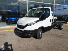 Utilitaire châssis cabine Iveco 35C18H 3750 MY2019 nueva