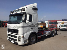 Camião chassis Volvo FH12 420