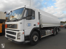 Camion citerne hydrocarbures Volvo FM 380