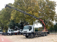 Camion Iveco Trakker 410 EEV platformă standard second-hand