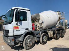 Camion béton toupie / Malaxeur Mercedes Actros 3236