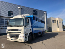 Camión para ganado bovino DAF CF