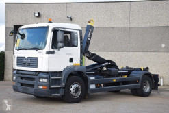 Camion polybenne MAN TGA 18.310