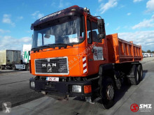 Camion benne MAN 26.322