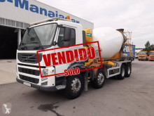 Camion béton Volvo FM 370