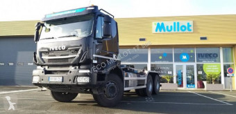 Camion polybenne Iveco Trakker 420