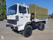 Camion militar(a) Renault TRM 2000