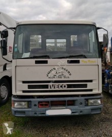 Vrachtwagen Iveco Eurocargo 100 E 15 tweedehands platte bak standaard