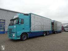 Camion cu remorca transport bovine Volvo FH13