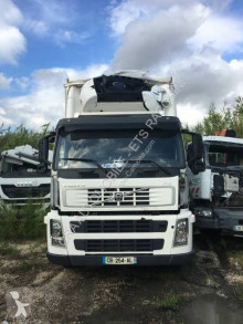 Camión Volvo FM 300 frigorífico multi temperatura vehículo para piezas