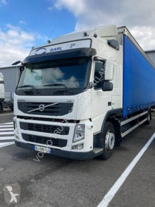 Camion fourgon paroi rigide repliable Volvo FM 330