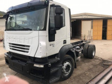 Camión chasis Iveco Stralis AD 190 S 31 P
