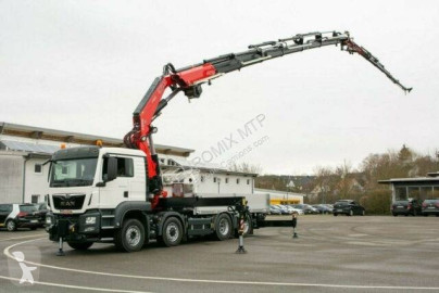 camion platformă si obloane MAN