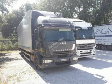 Camión furgón Iveco Eurocargo 150 E 28