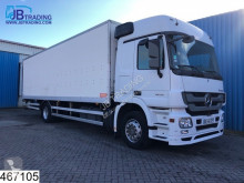 Camião Mercedes Actros 1832 furgão usado