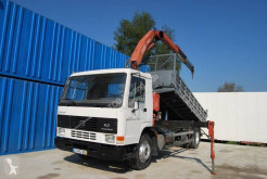 Camion Volvo FL7 ribaltabile usato