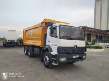 Camião basculante Mercedes Axor 3028