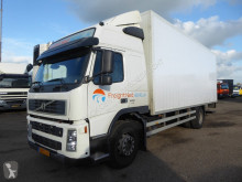 Volvo box truck FM9
