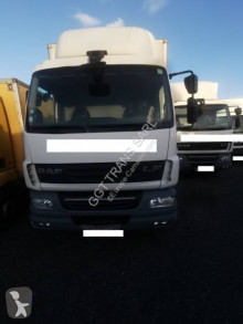 Camión furgón DAF LF55 220