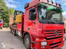 Camión portamáquinas Mercedes Actros