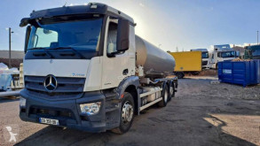 Грузовик цистерна пищевая Mercedes Antos 2543