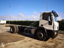 Ciężarówka podwozie Iveco Eurocargo 180 E 28