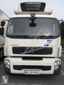 Teherautó Volvo FE használt többhőmérsékletes hűtőkocsi