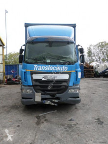 Camion DAF LF 250 rideaux coulissants (plsc) accidenté
