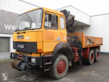 Camião estrado / caixa aberta Iveco MD 260-30 AHW , V8 , HIAB Crane 190A , Front wrinch , full spring suspension ,