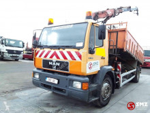 Camión volquete MAN 19.284 +atlas ex city
