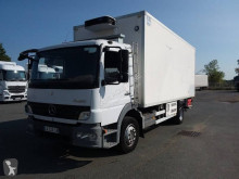 Camión Mercedes Atego 1218 frigorífico multi temperatura usado