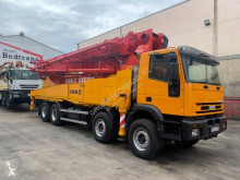 Camião Iveco Eurotrakker 440 betão bomba de betão usado