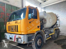 Camion Astra HD7 64.38 béton toupie / Malaxeur occasion