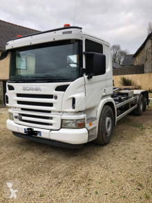 Camião poli-basculante Scania P 380