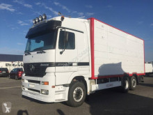 Camião transporte de animais Mercedes Actros 2553