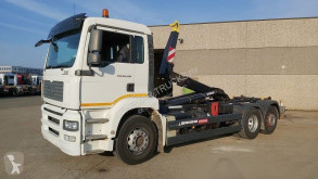 Ciężarówka Hakowiec MAN TGA 26.390
