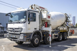 Camião Mercedes Actros 3241 betão bomba de betão usado