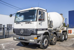 Camião Mercedes Actros 3240 betão betoneira / Misturador usado