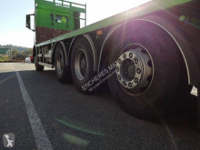 Camión Mercedes Arocs 3240 caja abierta usado