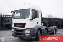 Camión chasis MAN TGS 35.320