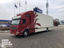 Camion furgon Volvo FM7