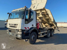 Camión volquete volquete bilateral Iveco Trakker 360