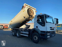 Camião Iveco Trakker 360 basculante para rochas usado